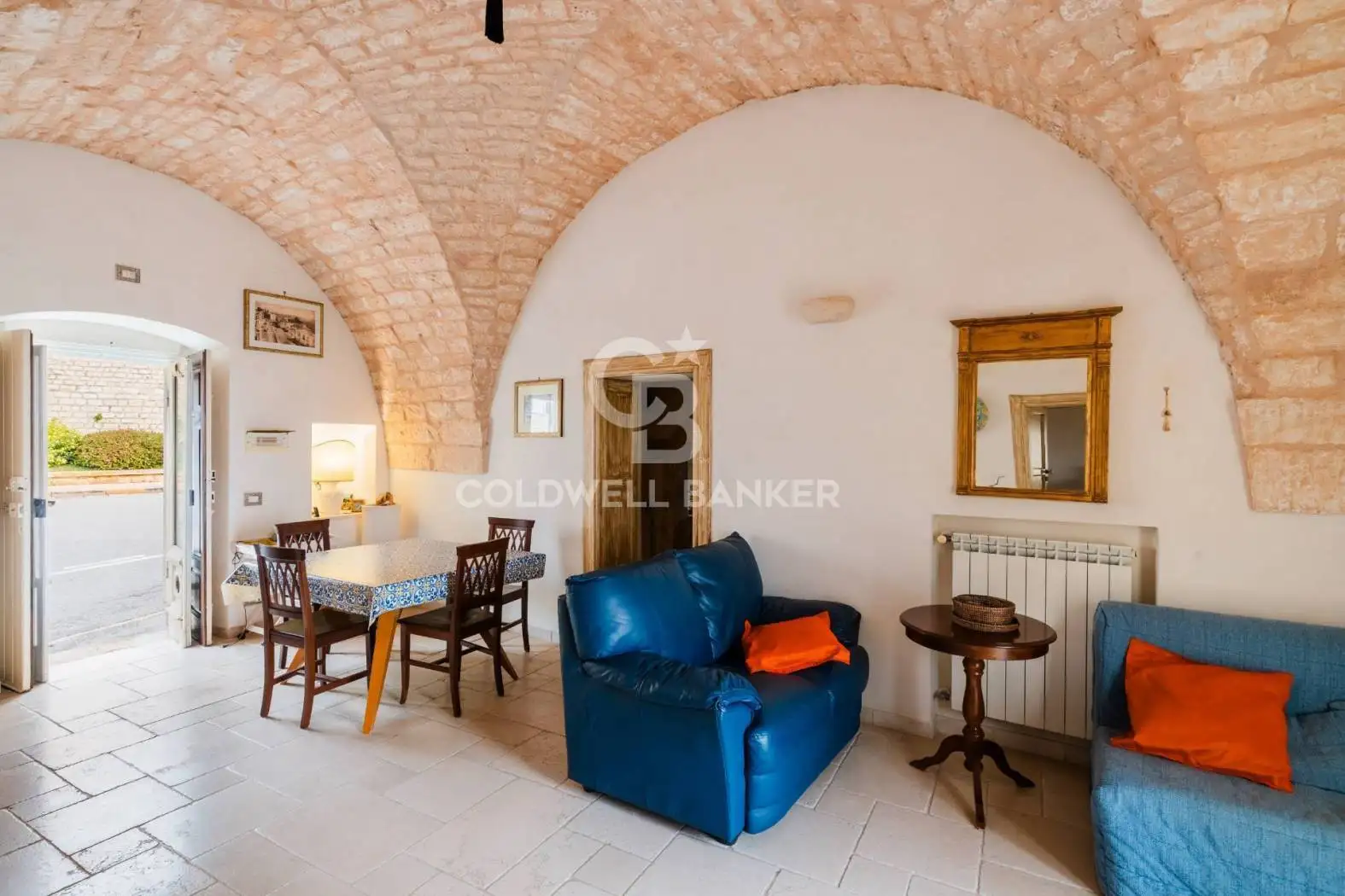 Quadrilocale via Martina Franca 1, Centro, Cisternino - foto 2