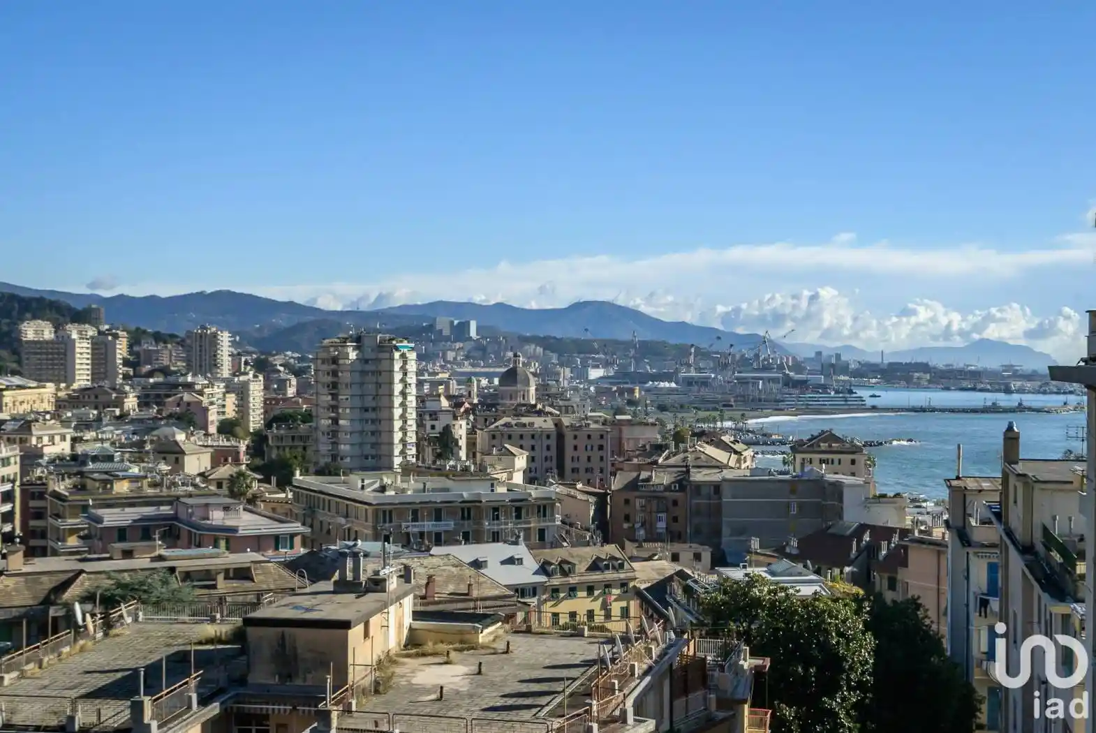 Appartamento in villa viale Giorgio Modugno, Pegli, Genova - foto 2