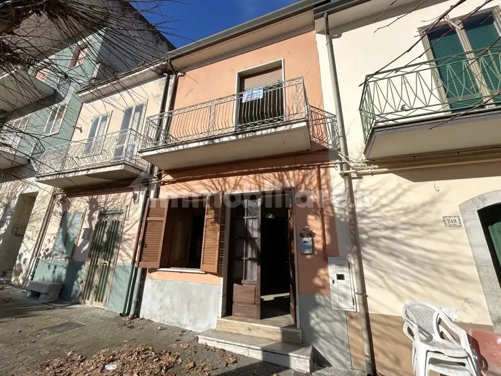 Villa a schiera via Roma, Bonito - foto 2