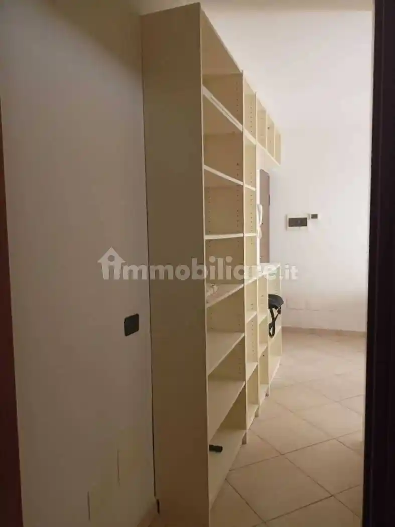 Bilocale via dei Sette Metri, Morena, Roma - foto 3