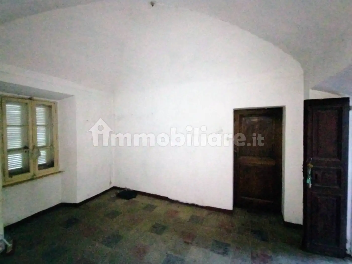 Terratetto unifamiliare 180 m², da ristrutturare, Centro, Boca - foto 3