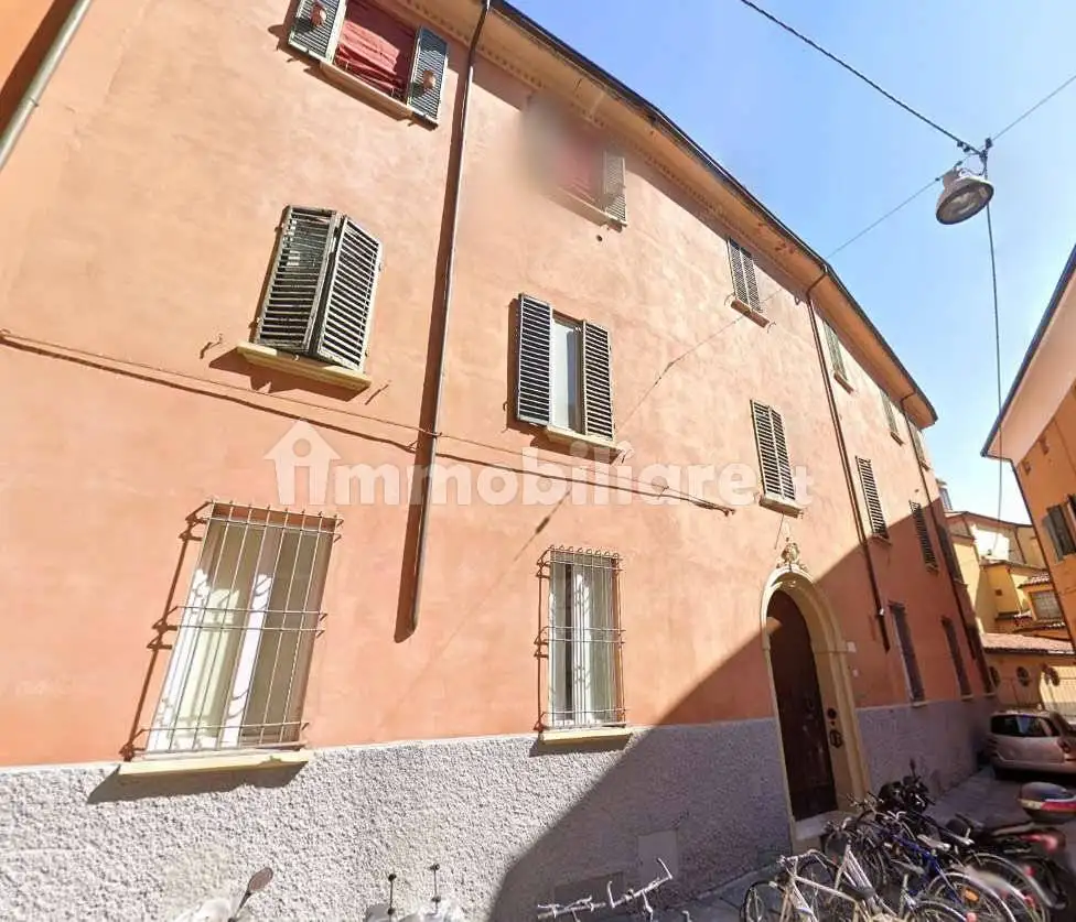Appartamento in vendita a Bologna