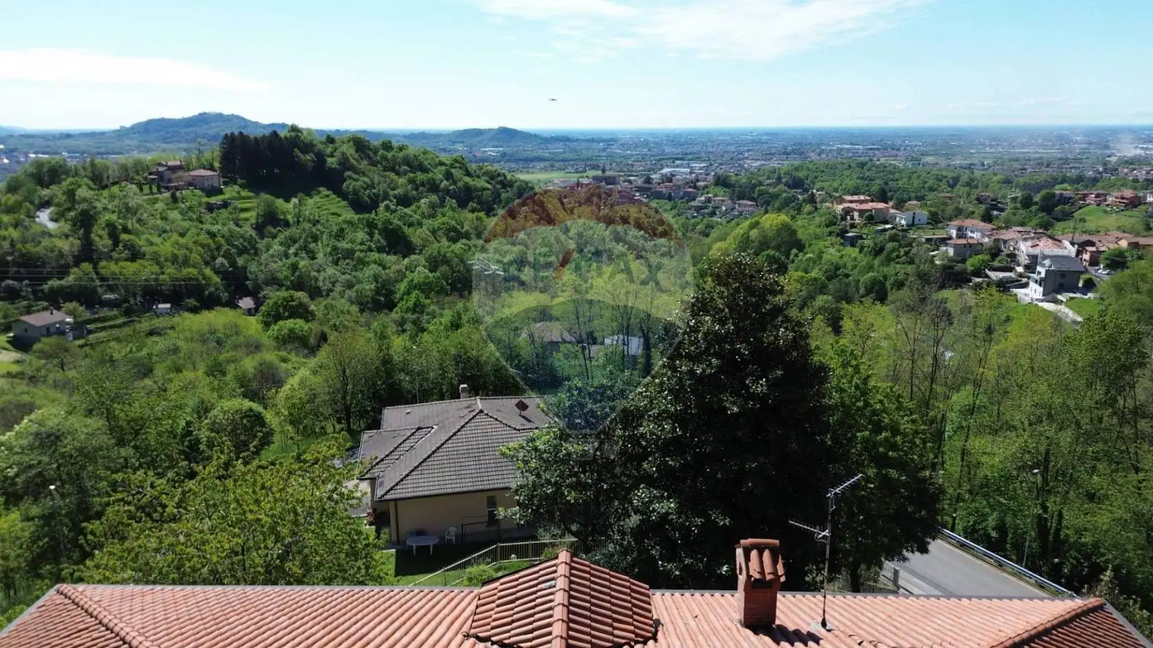 Villa unifamiliare, buono stato, 271 m², Almenno San Salvatore - foto 3