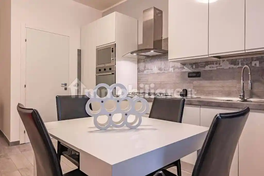 Quadrilocale via Giulio e Corrado Venini 14, Centrale, Milano - foto 5