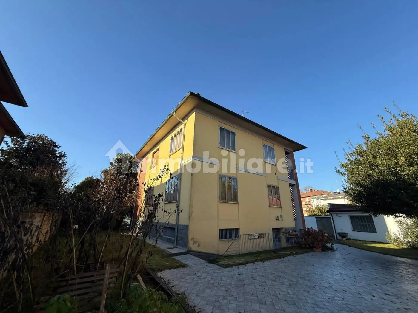 Villa in vendita a Codogno