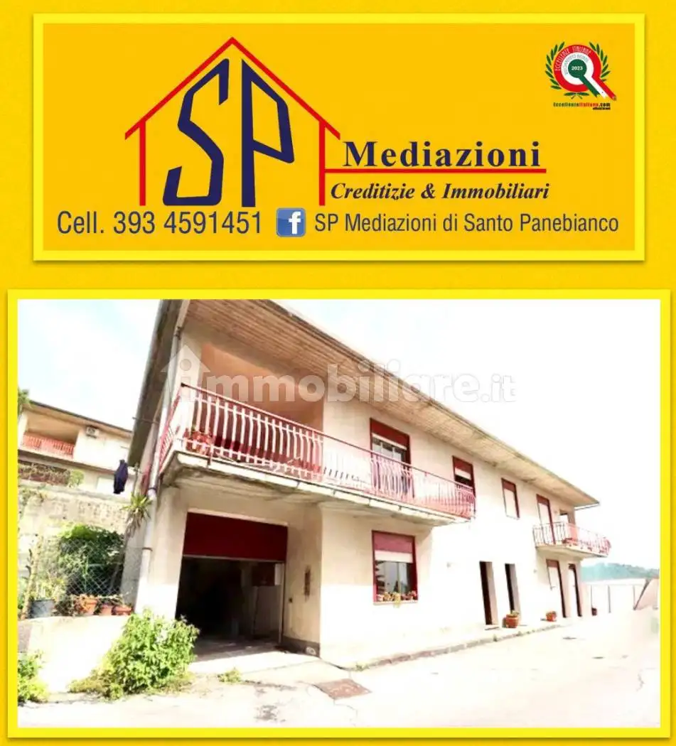 Villa in vendita a Zafferana Etnea