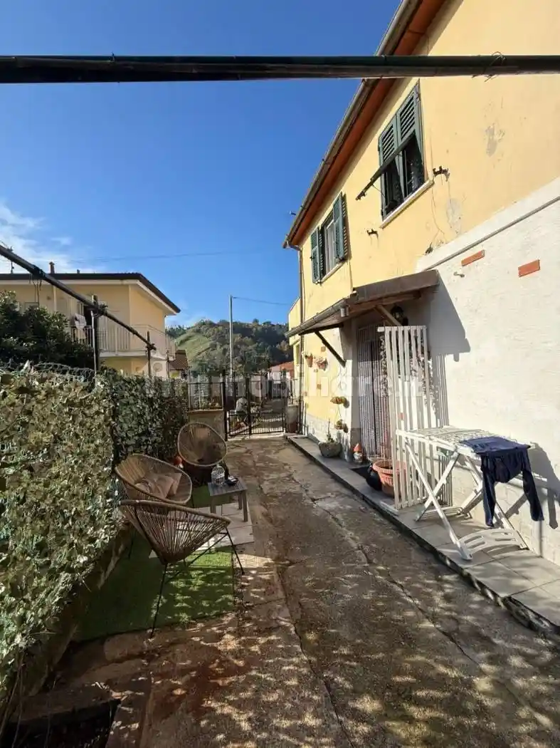 Terratetto unifamiliare via Foce, Mirteto, Massa - foto 2