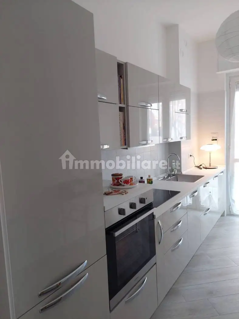 Appartamento in vendita a Pregnana Milanese