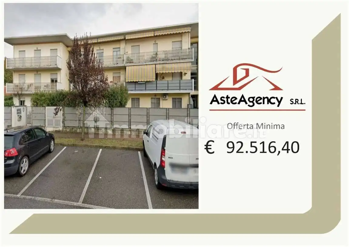 Appartamento in asta a Madone