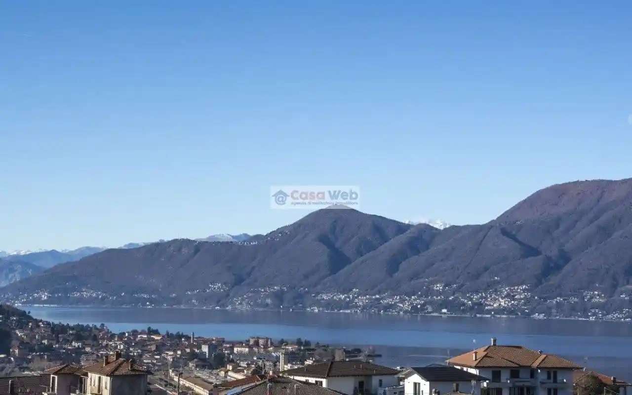 Appartamento in vendita a Luino