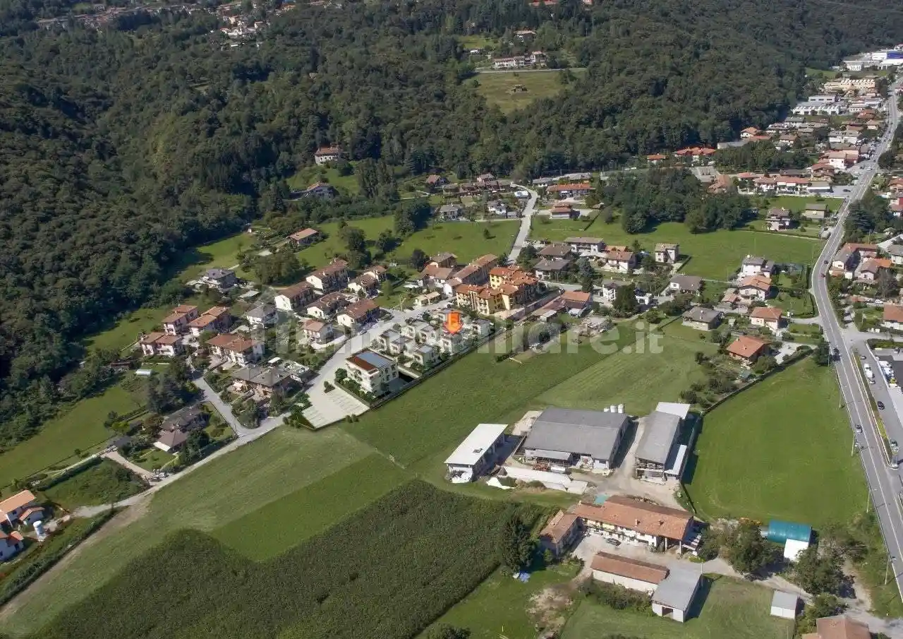 Villa in vendita a Mesenzana