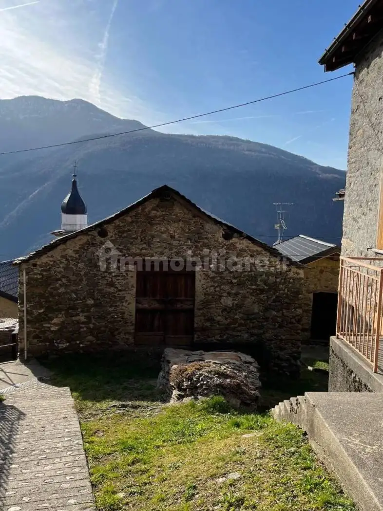 Rustico - Casale in vendita a Sueglio