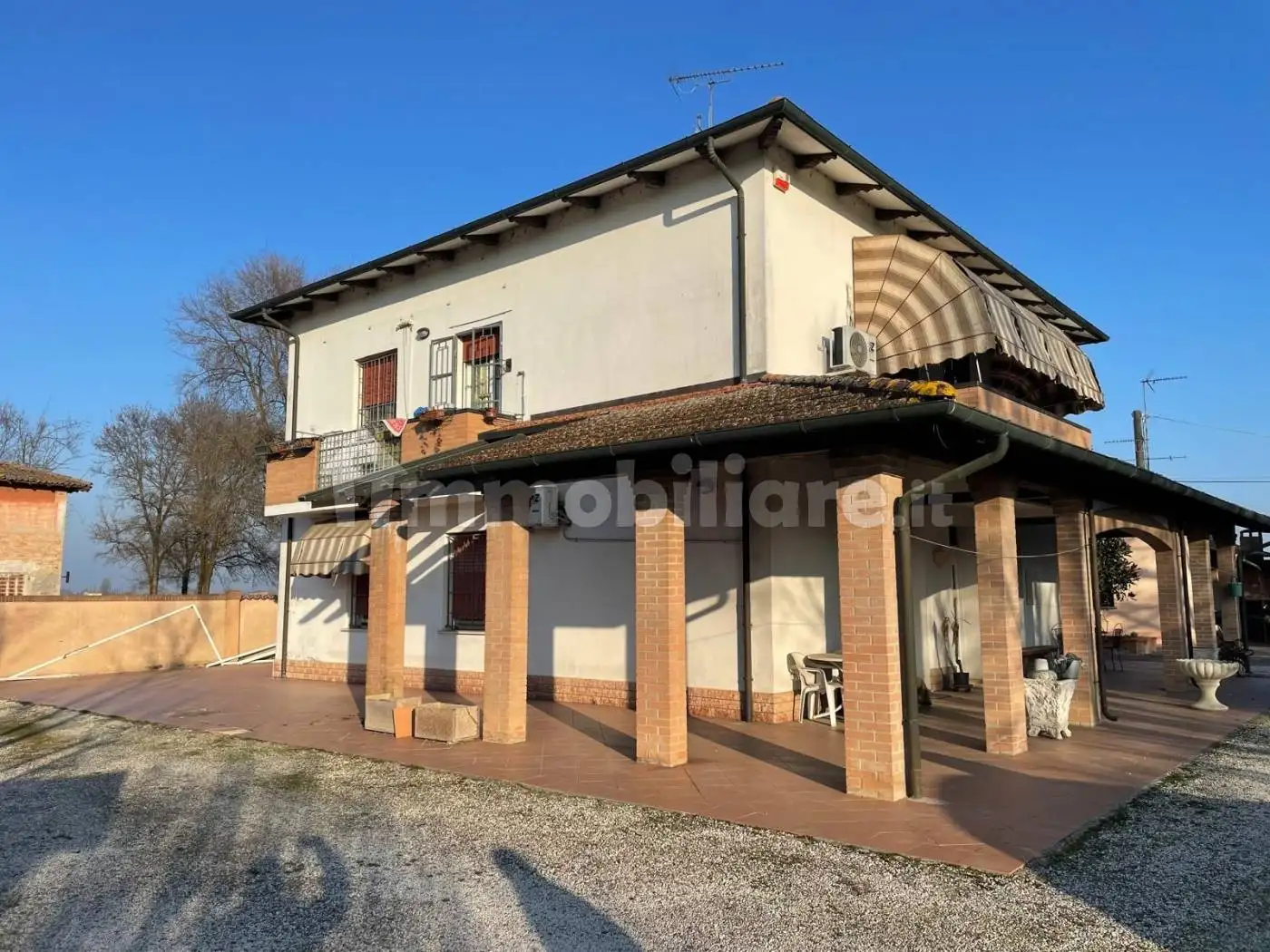 Villa in vendita a San Pietro in Casale