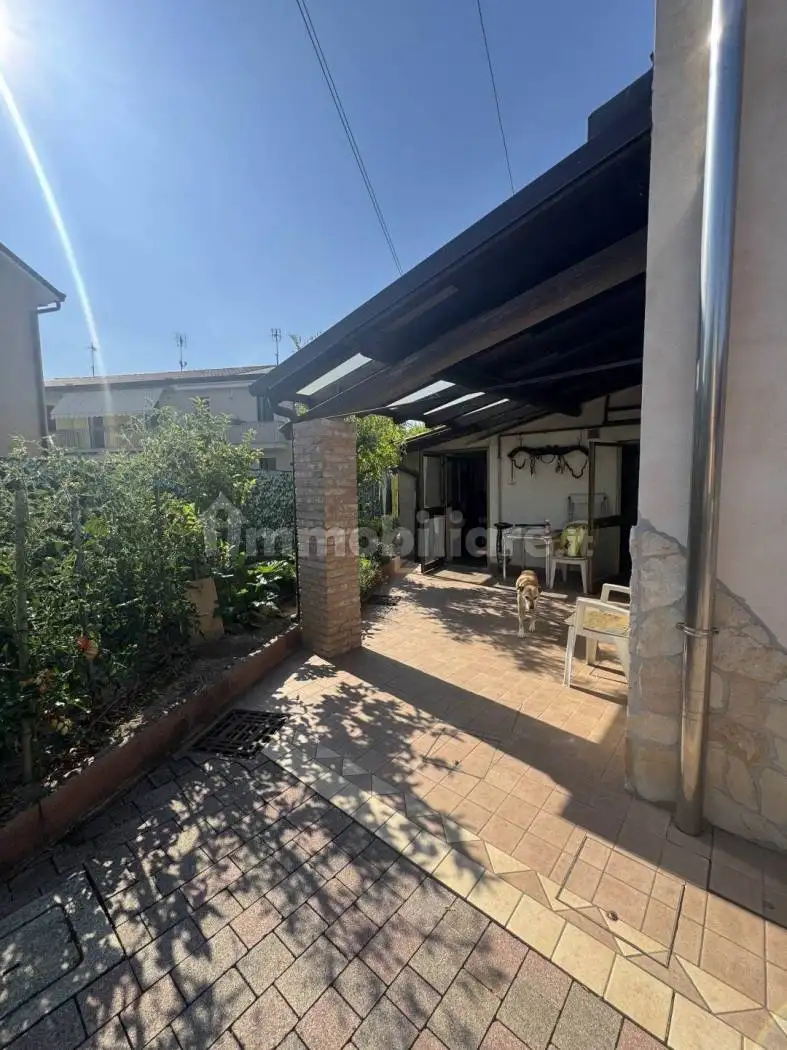 Villa a schiera via Vittorio Emanuele III, Centro, Codevigo - foto 4