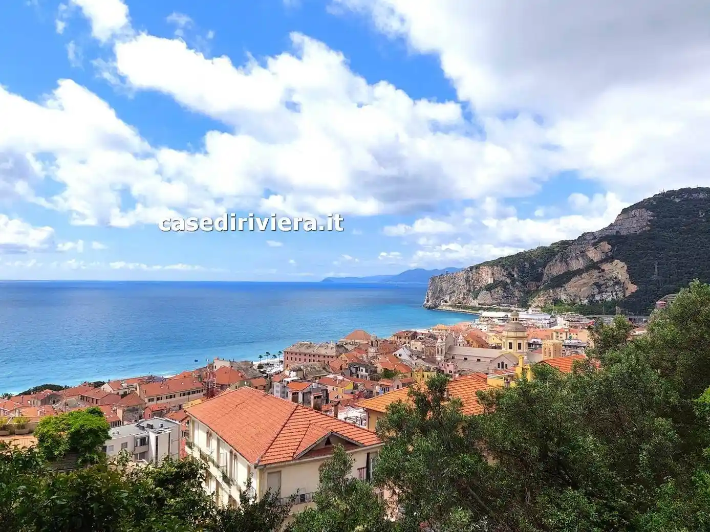 Appartamento in vendita a Finale Ligure