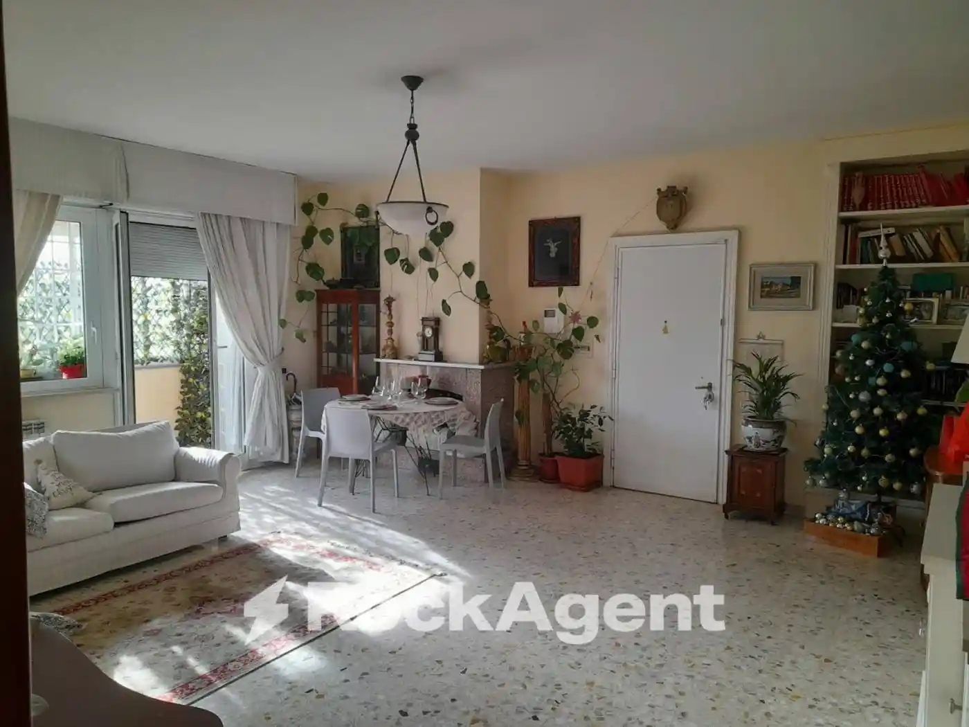 Appartamento largo Valerio Bacigalupo, 32, Roma 70, Roma - foto 3