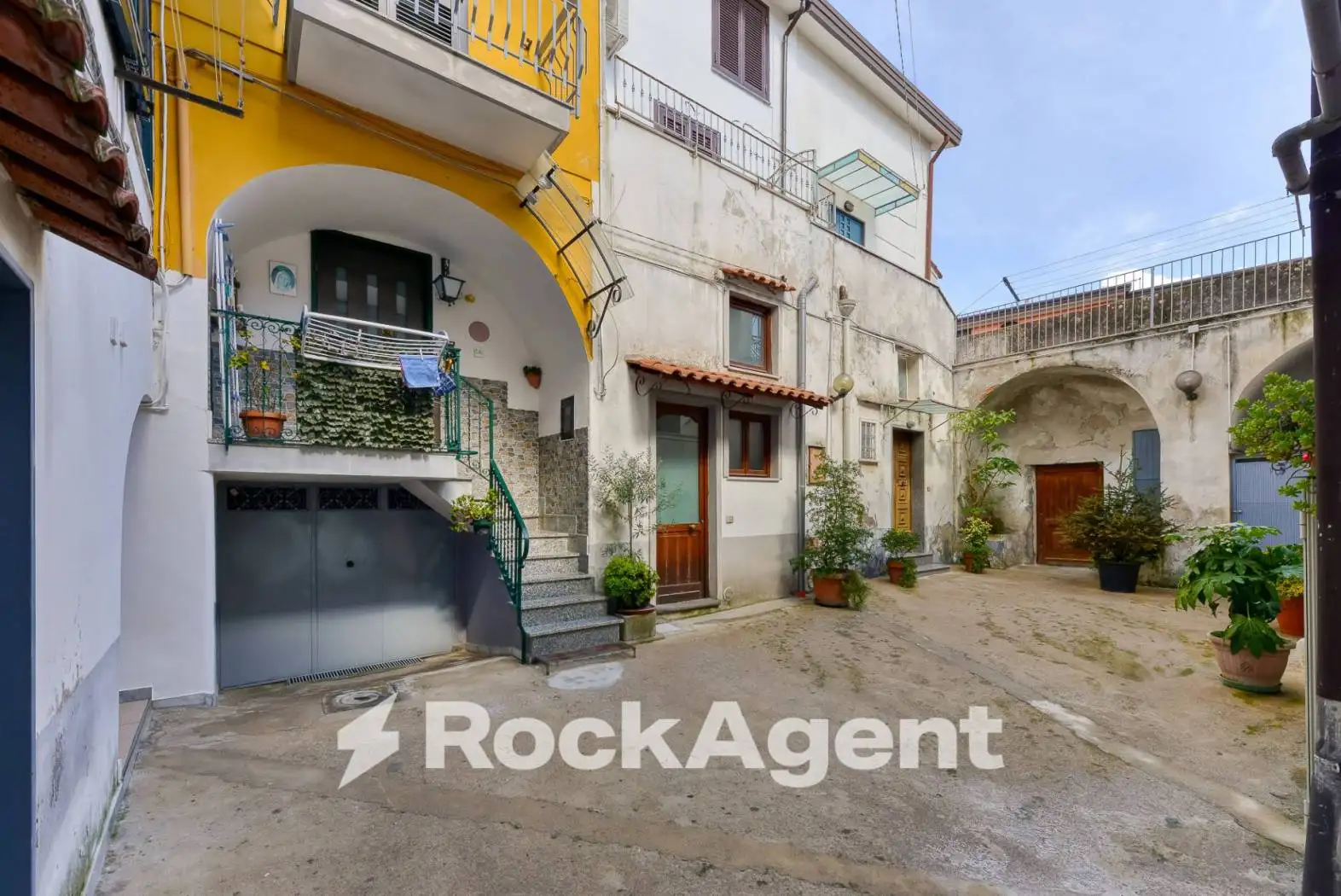 Terratetto unifamiliare via Salvatore Coda, 35, Centro, Cava de' Tirreni - foto 2