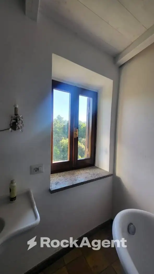 Appartamento piazza del Castello, 3, Centro, Blera - foto 5