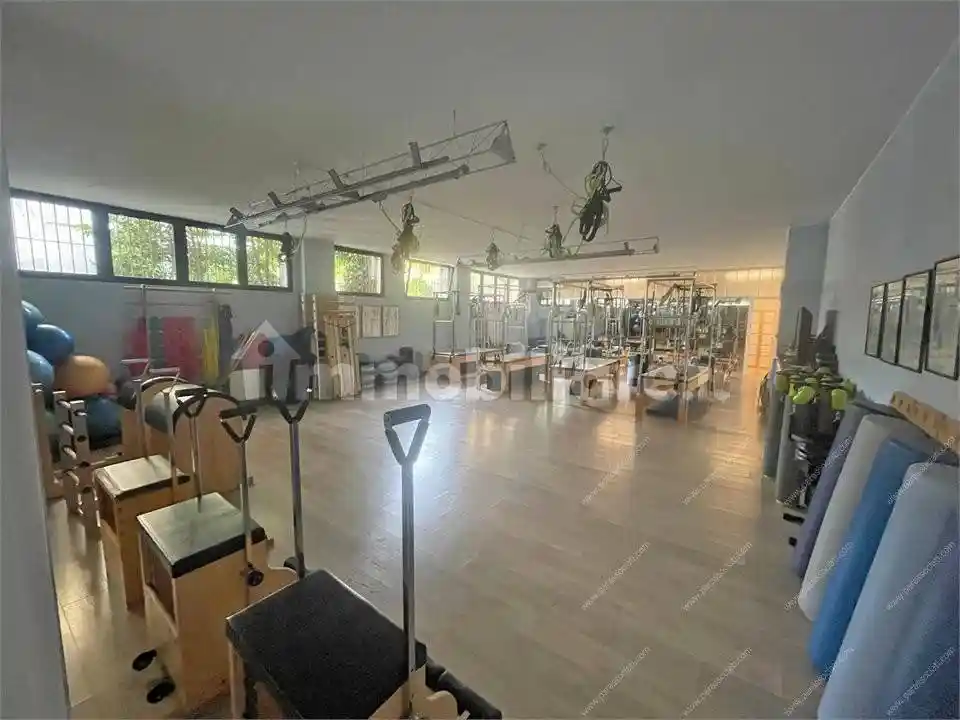 Palazzo - Edificio in Vendita - foto 3