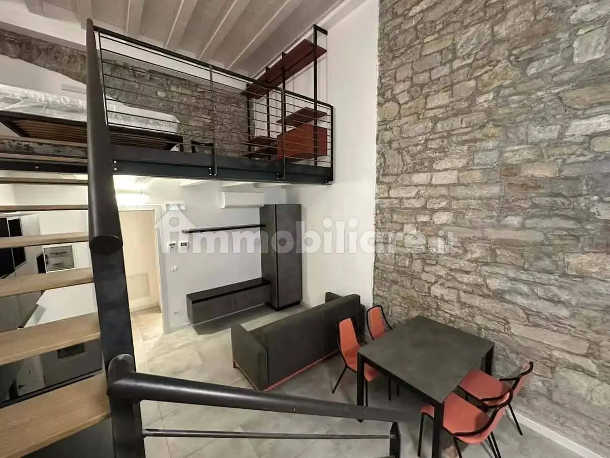 Appartamento in affitto a Trieste