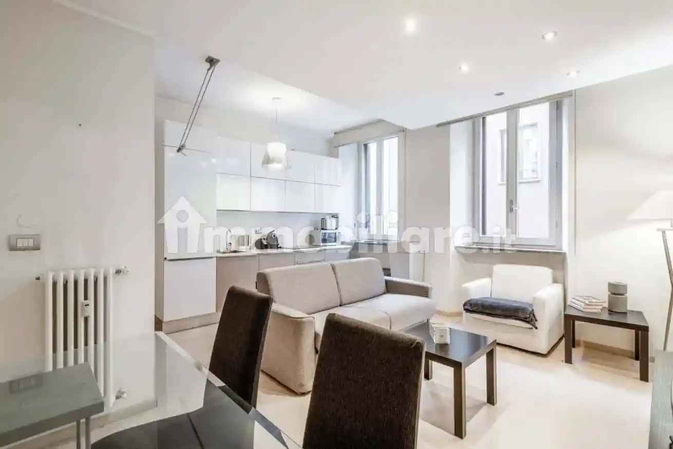 Bilocale via Santa Cecilia, San Babila, Milano - foto 5