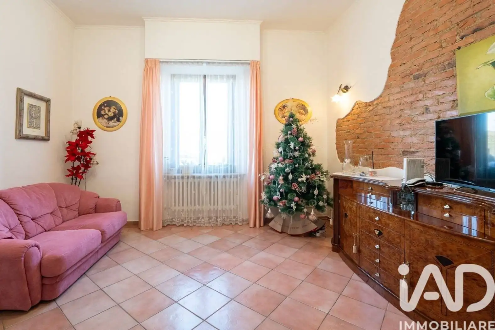 Casa indipendente in vendita a Campi Bisenzio
