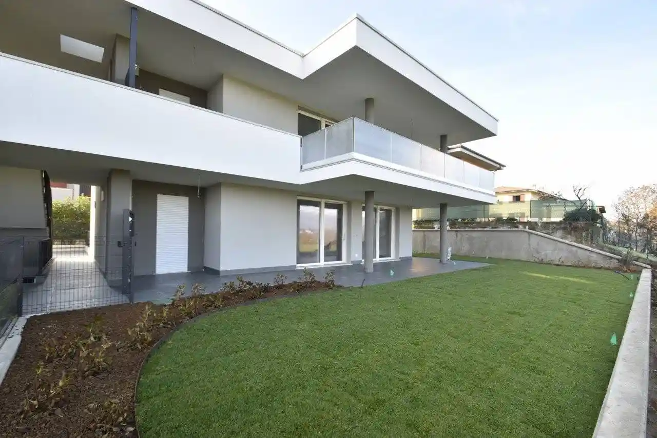 Appartamento via Abruzzo, Bussolengo - foto 2