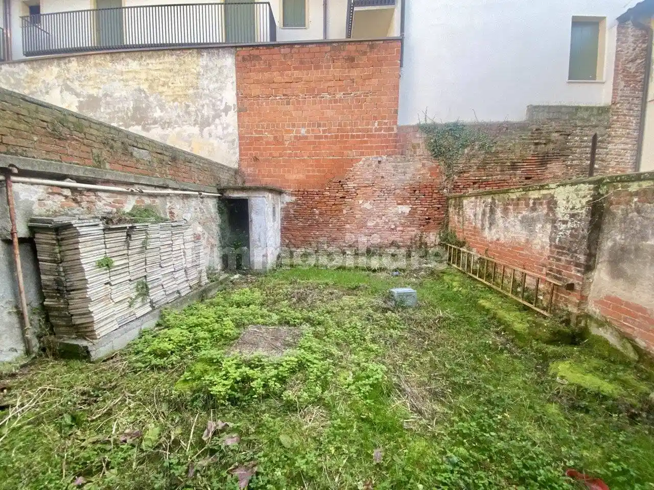 Palazzo - Edificio in Vendita - foto 3