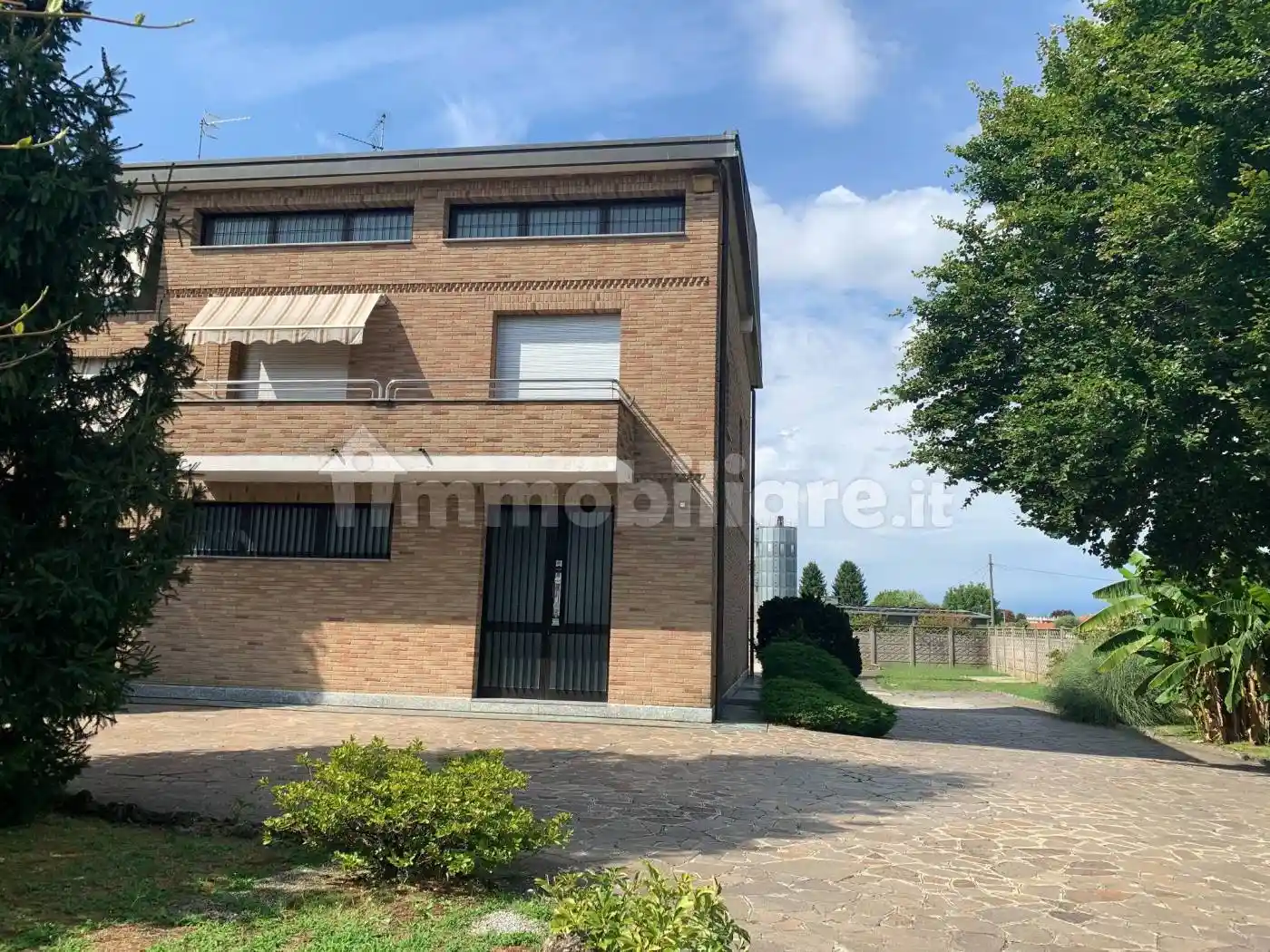 Casa indipendente in vendita a Mariano Comense