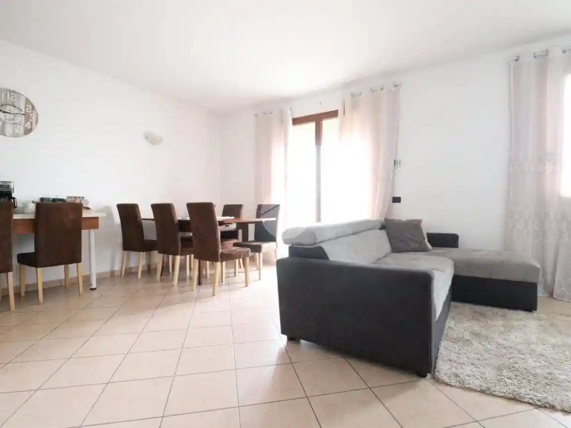 Quadrilocale viale Marche 11, Lunetta Frassino, Mantova - foto 2