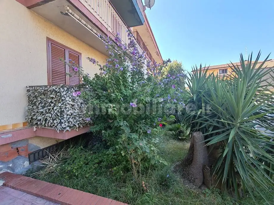 Trilocale via Stazzone, Centro, Aci Sant'Antonio - foto 2