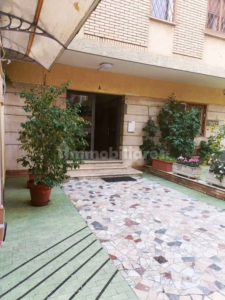 Trilocale via Luigi Lilio 95, Tintoretto, Roma - foto 2