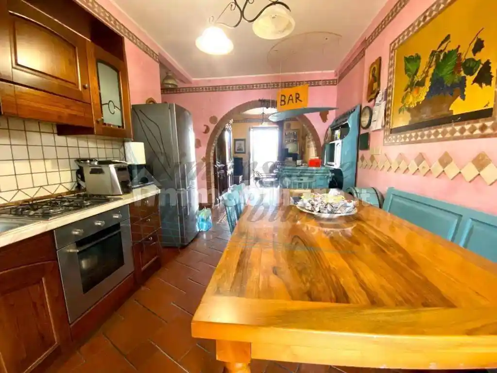 Appartamento in vendita a Rosignano Marittimo