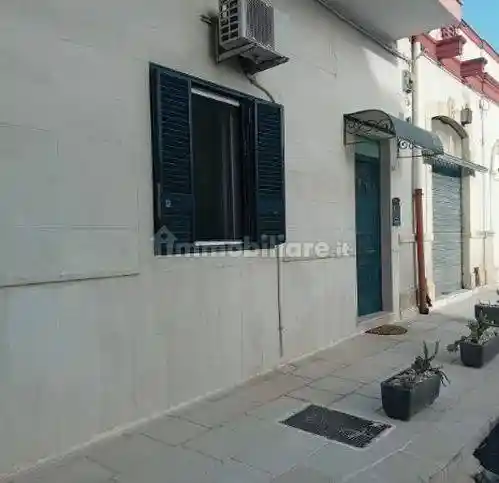 Villa unifamiliare piazza Armando Diaz, Ceglie del Campo, Bari - foto 4