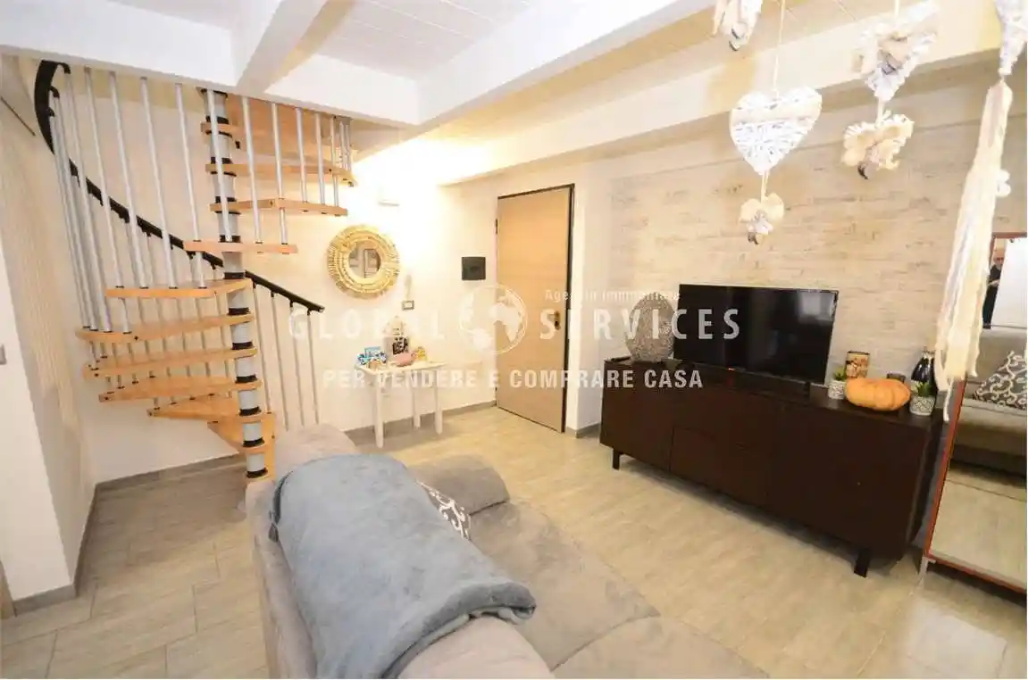 Trilocale piazza Teatro, 3, Centro Storico, Alghero - foto 3