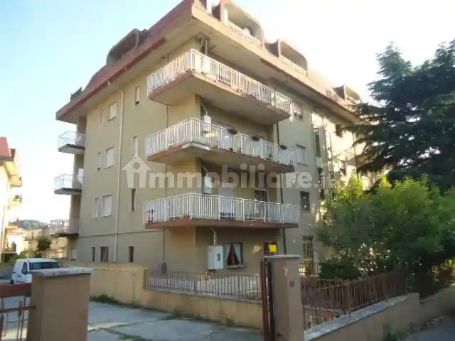 Appartamento via Emanuele Paparo 6, Centro, Vibo Valentia - foto 2