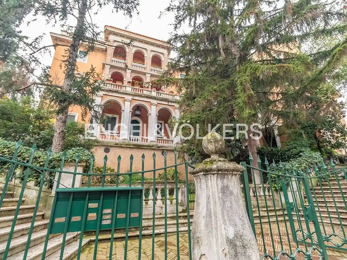 Trilocale via Giuseppe Mangili, Parioli, Roma - foto 4