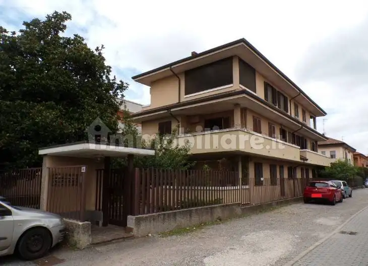 Appartamento in asta a Rho