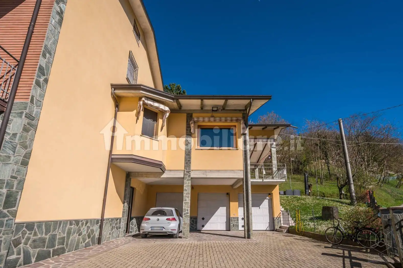 Appartamento in vendita a Calestano