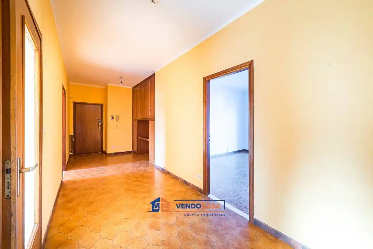 Trilocale via Savonarola 41, Centro, Carmagnola - foto 4