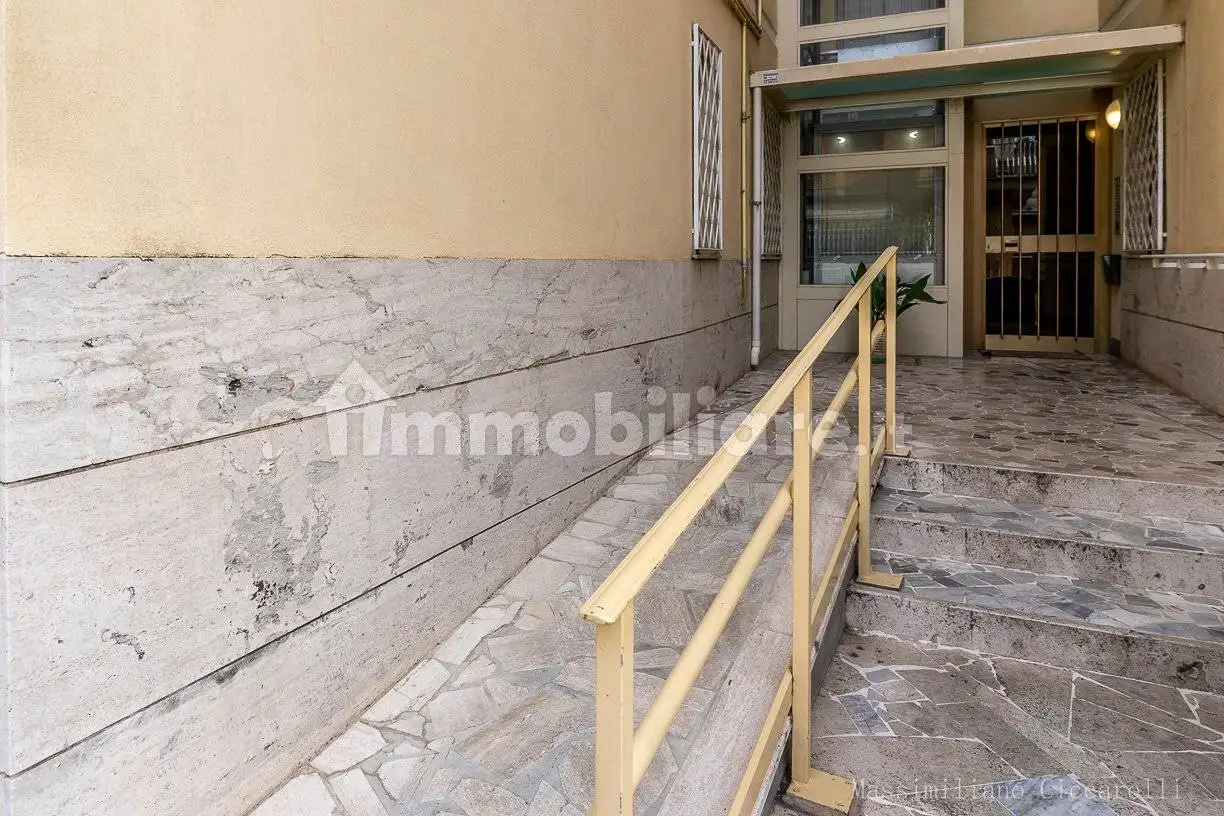 Trilocale via Barnaba Tortolini, Centro, Ariccia - foto 4