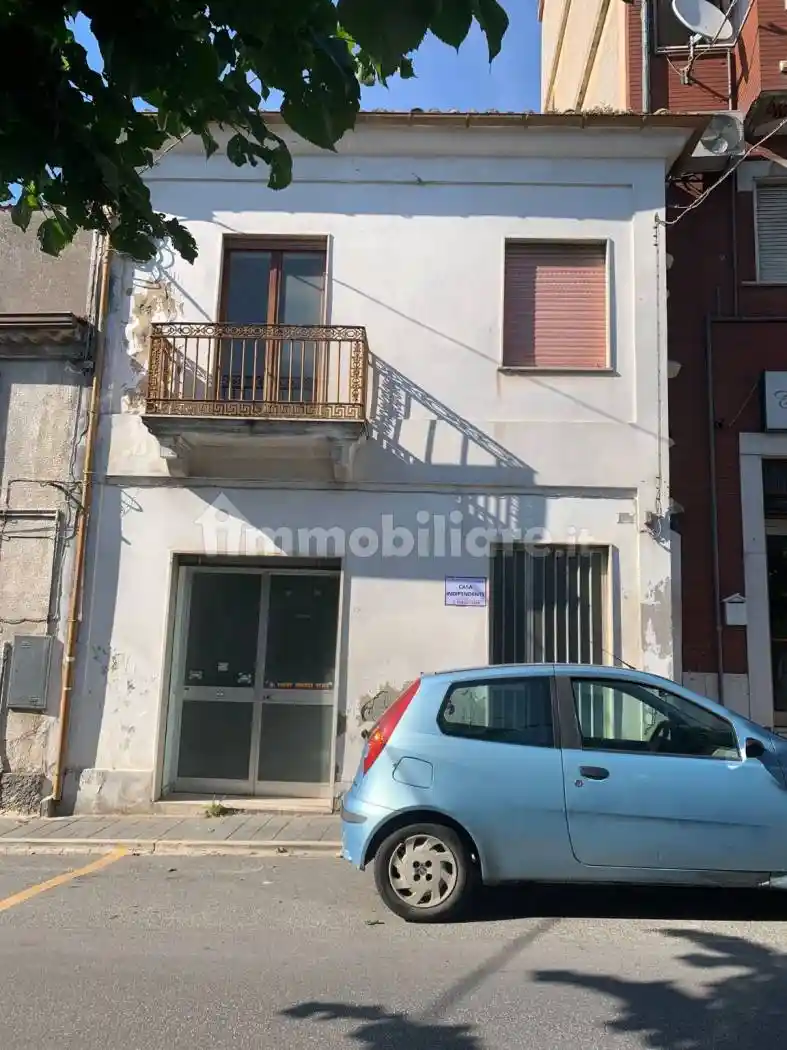 Terratetto unifamiliare via Milite Ignoto 51, Centro, Vibo Valentia - foto 2