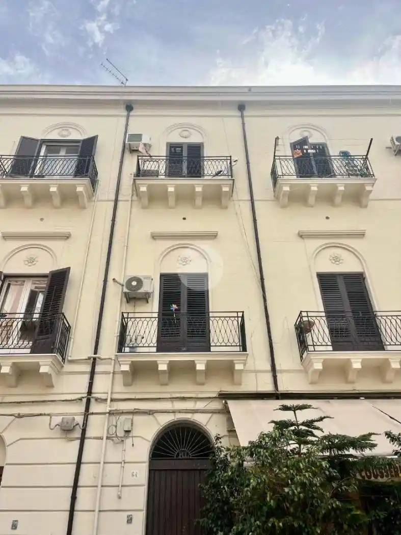 Bilocale via del Fervore 64, Politeama - Ruggiero Settimo, Palermo - foto 2