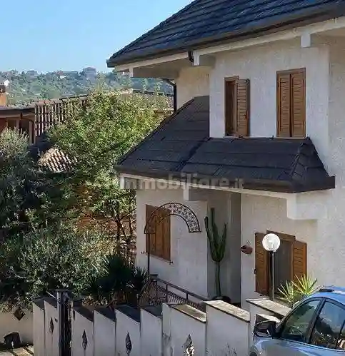 Villa unifamiliare via San Liberatore, Centro, Frosinone - foto 4