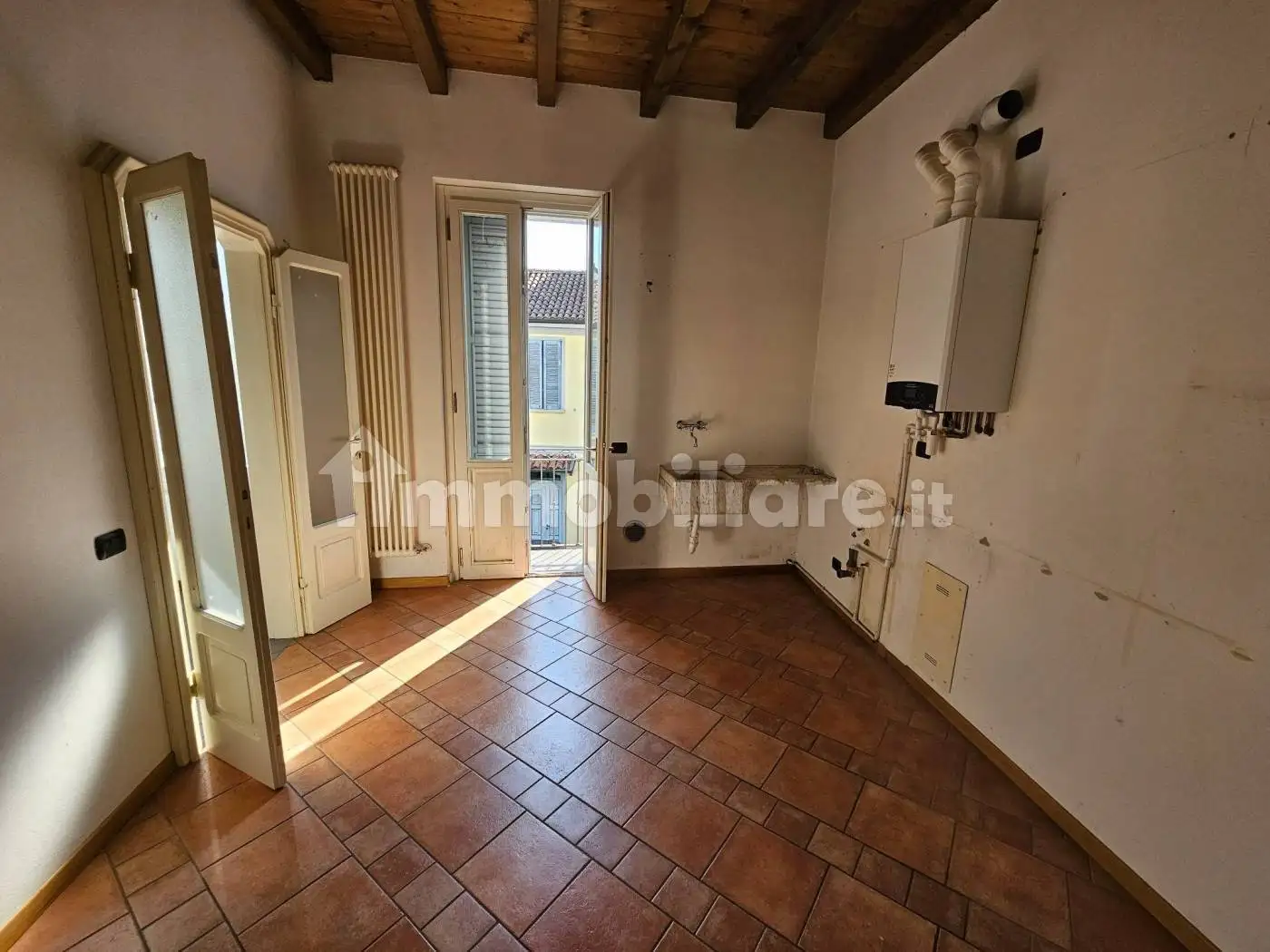 Trilocale via Callisto piazza 16, Centro Storico, Lodi - foto 3