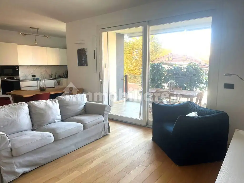 Appartamento in vendita a Monza