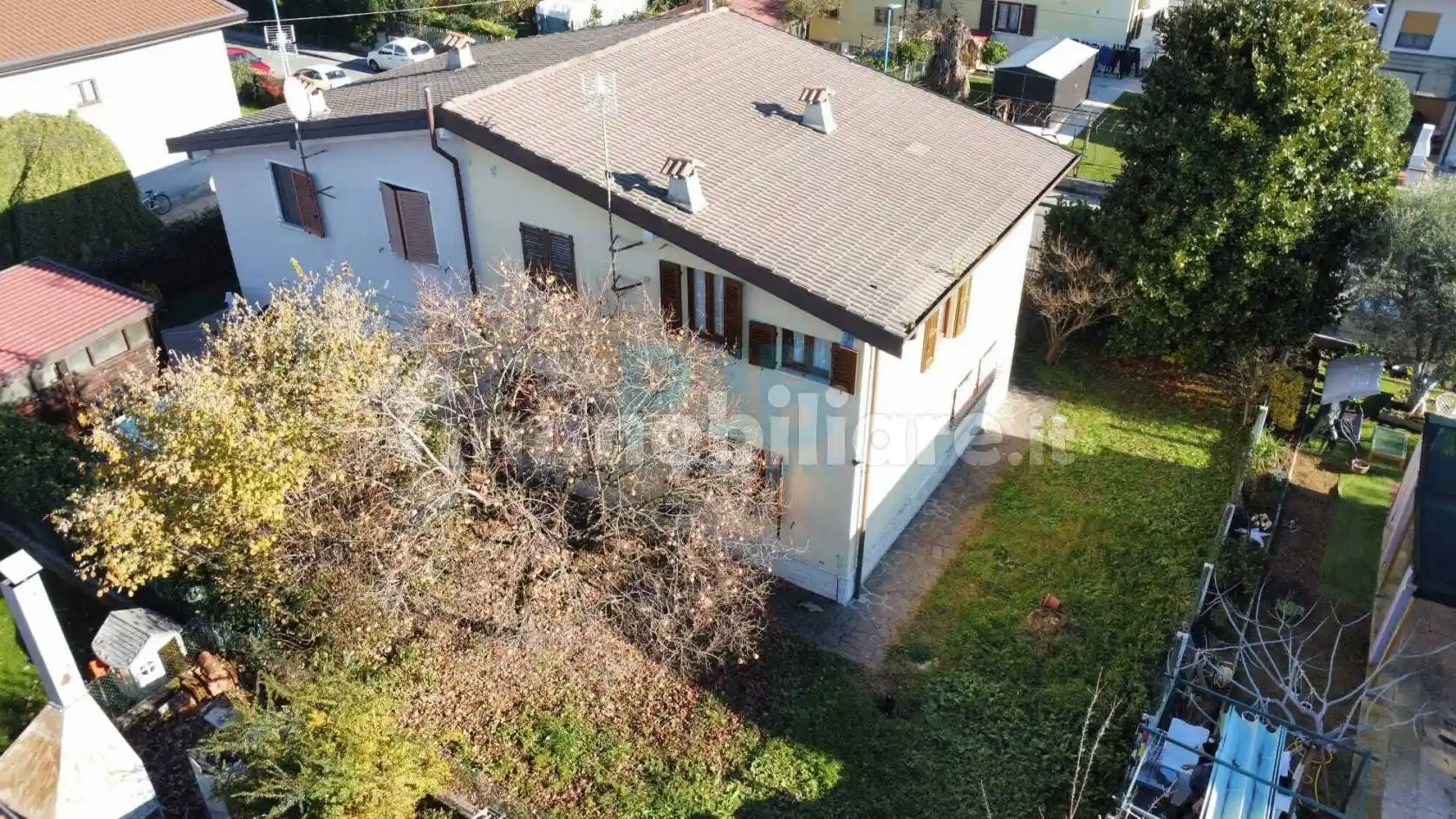Villa bifamiliare Villaggio Sereno via nona 9, Villaggio Sereno, Brescia - foto 2