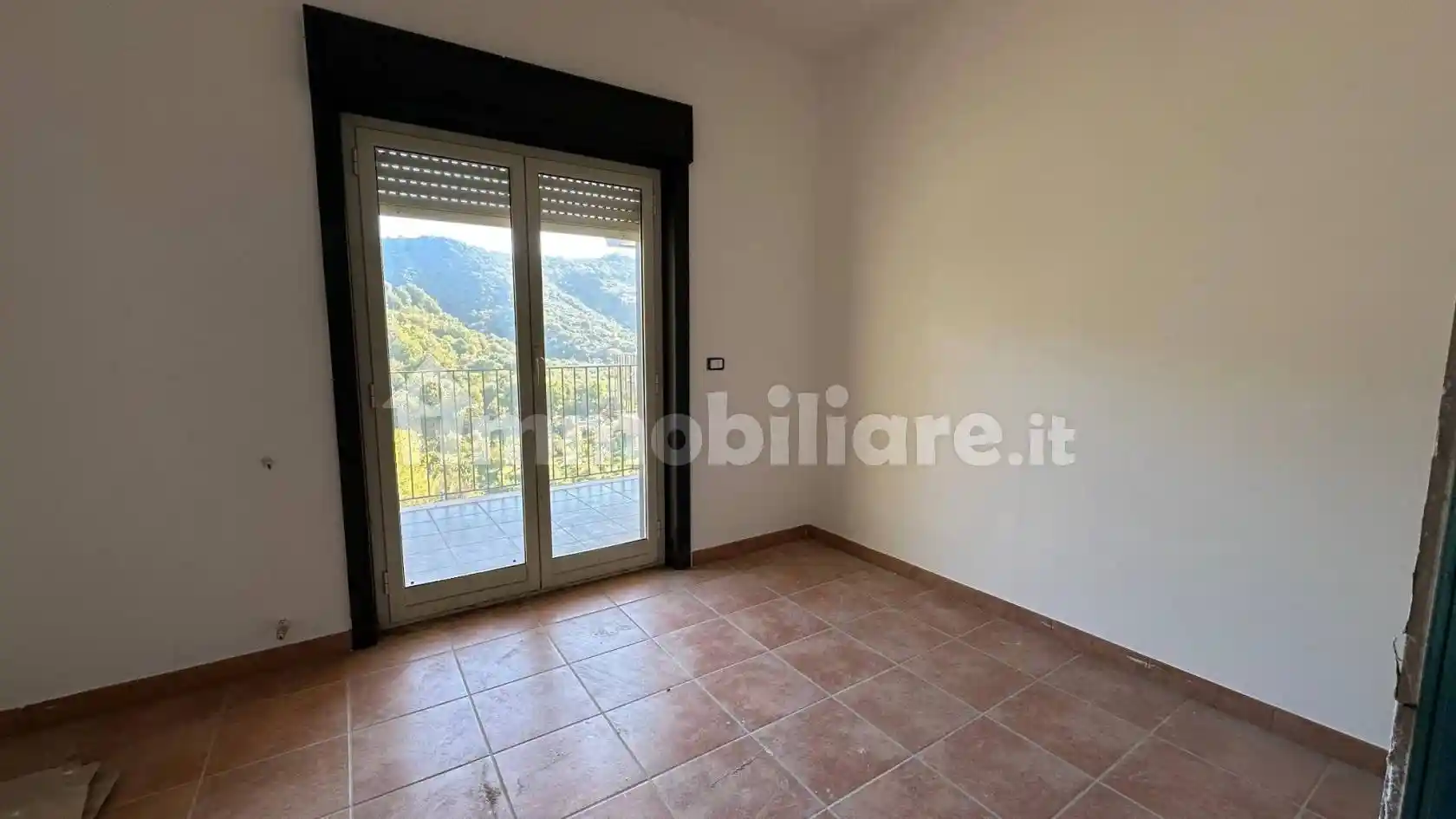 Trilocale via salita Cavallaro, Gaggi - foto 3