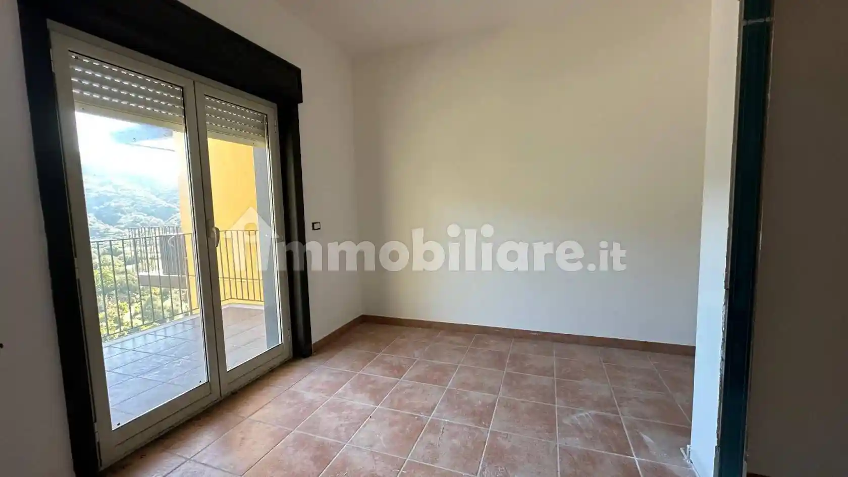 Trilocale via salita Cavallaro, Gaggi - foto 4