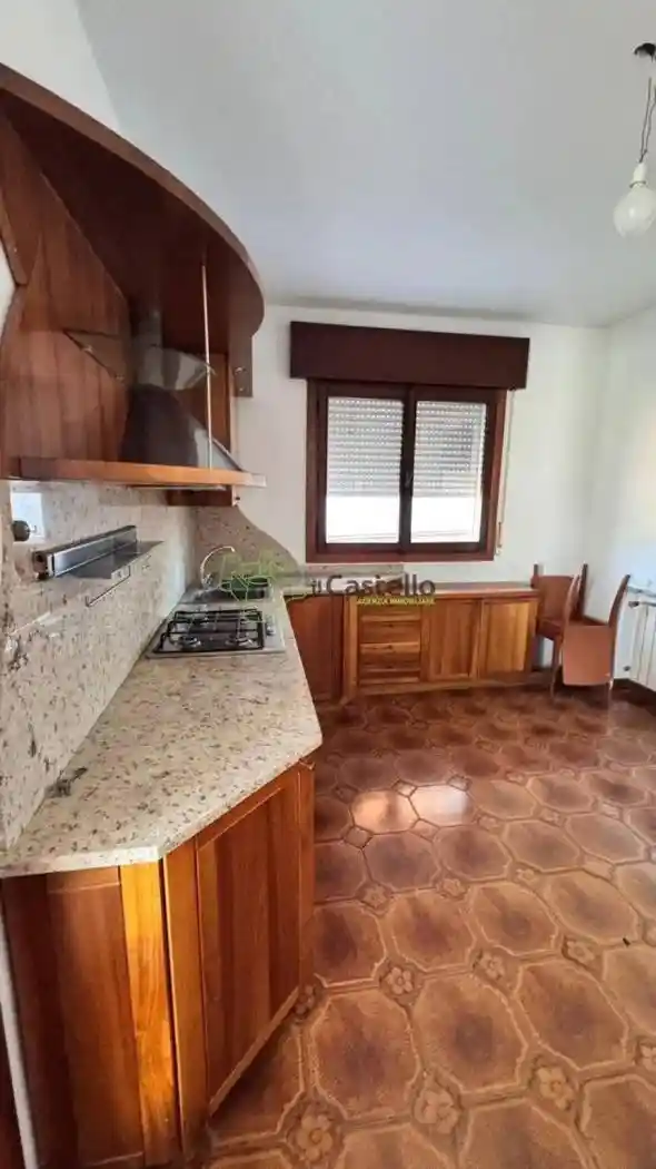 Villa unifamiliare, buono stato, 456 m², Centro, Vidor - foto 5